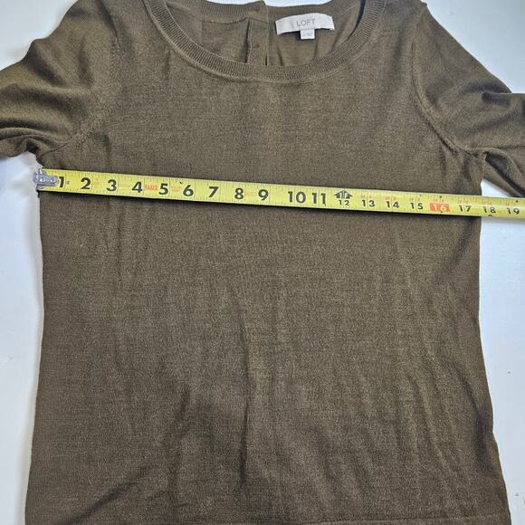 Loft Olive Green Lightweight 3/4 Sleeve Sweater Button Closure Medium Wool Blend - Picture 4 of 8